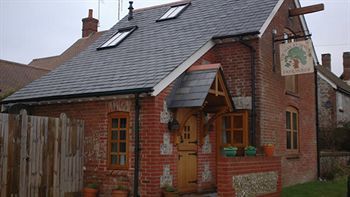 The Oak At 3*